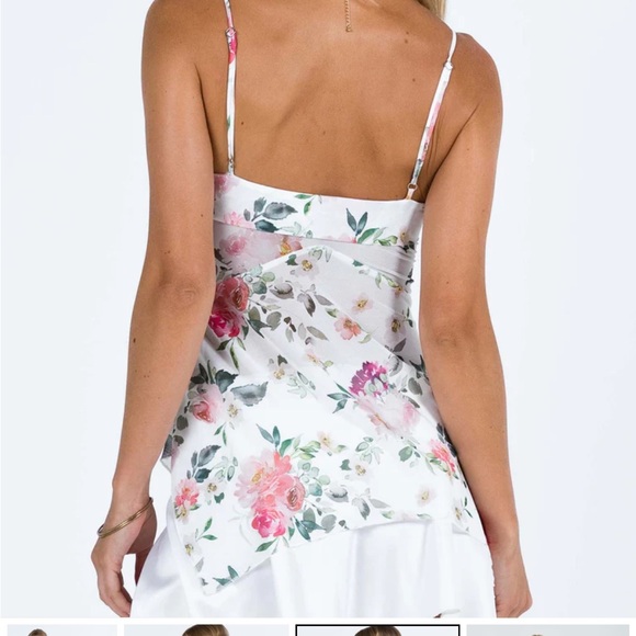 Princess Polly Fallen Roses Tank - Picture 4 of 6